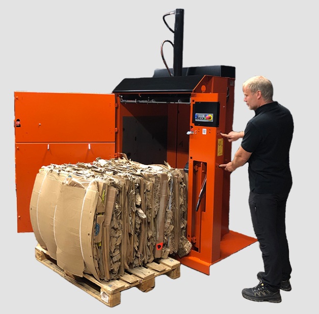 Orwak compact balot operator